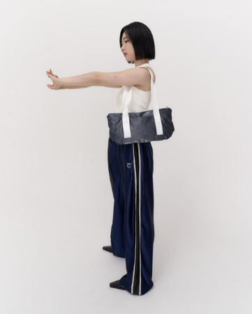 yoonseul shoulder bag (charcoal)